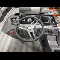 296bc2f7-041f-4aaf-a072-5ef1e19816ae