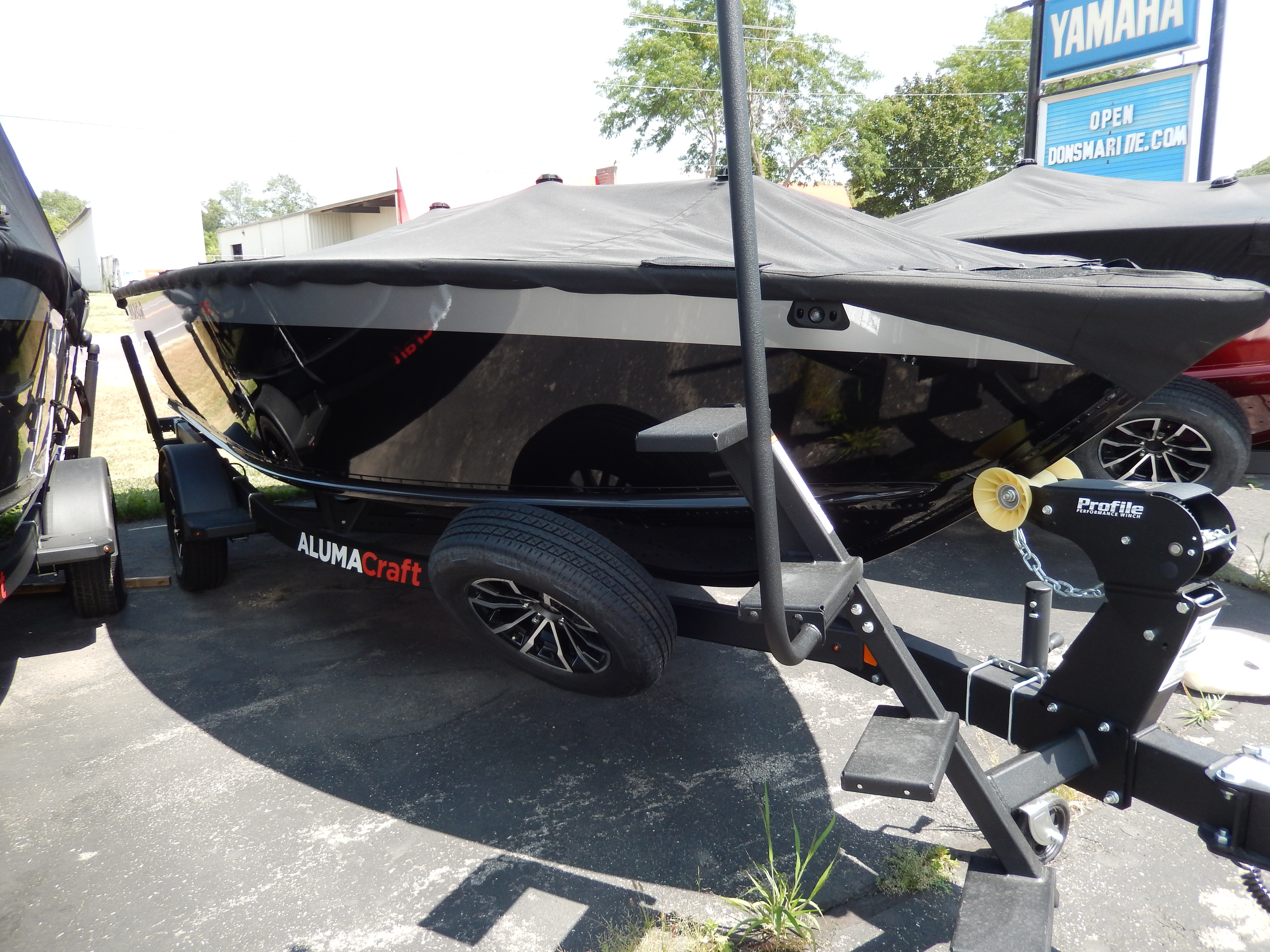 Image of 2026 ALUMACRAFT COMPETITOR 185X TILLER W/ YAMAHA VF90XB