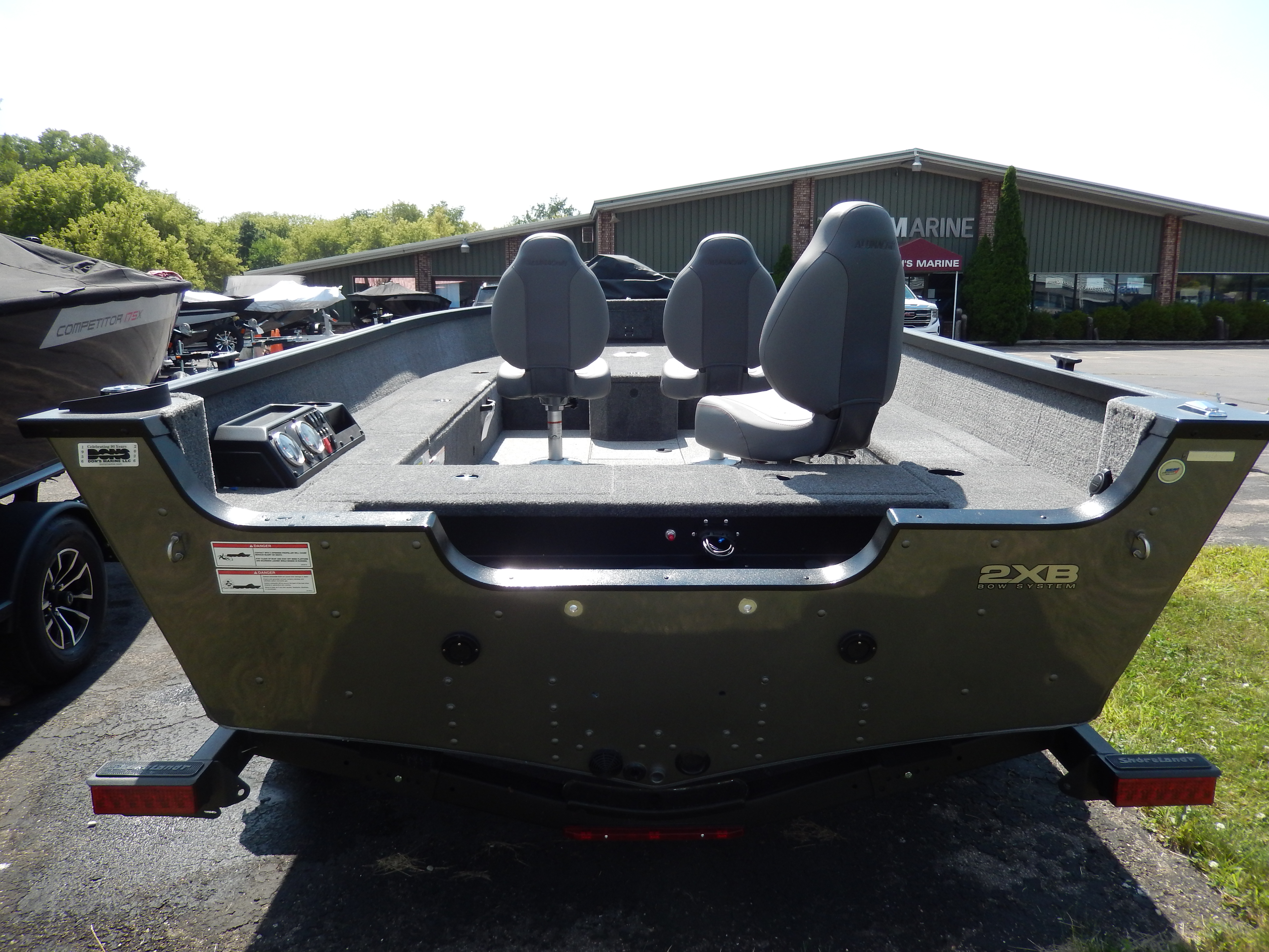 Image of 2026 ALUMACRAFT VOYAGER 175 TILLER W/ YAMAHA F70LB