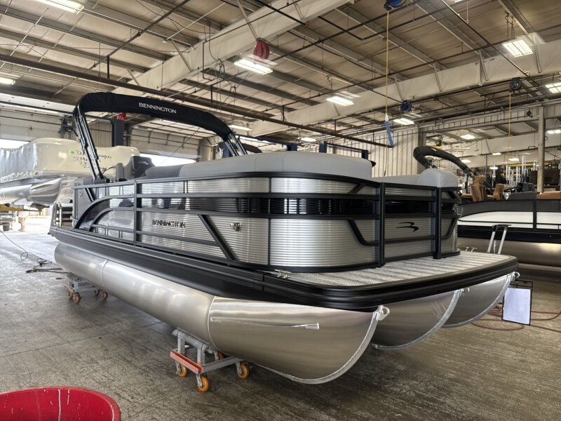 Image of 2027 BENNINGTON 21SSR SPS W/YAMAHA F150XD