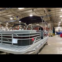 Image of 2026 BENNINGTON 22SL W/ YAMAHA WHITE F115LB2 