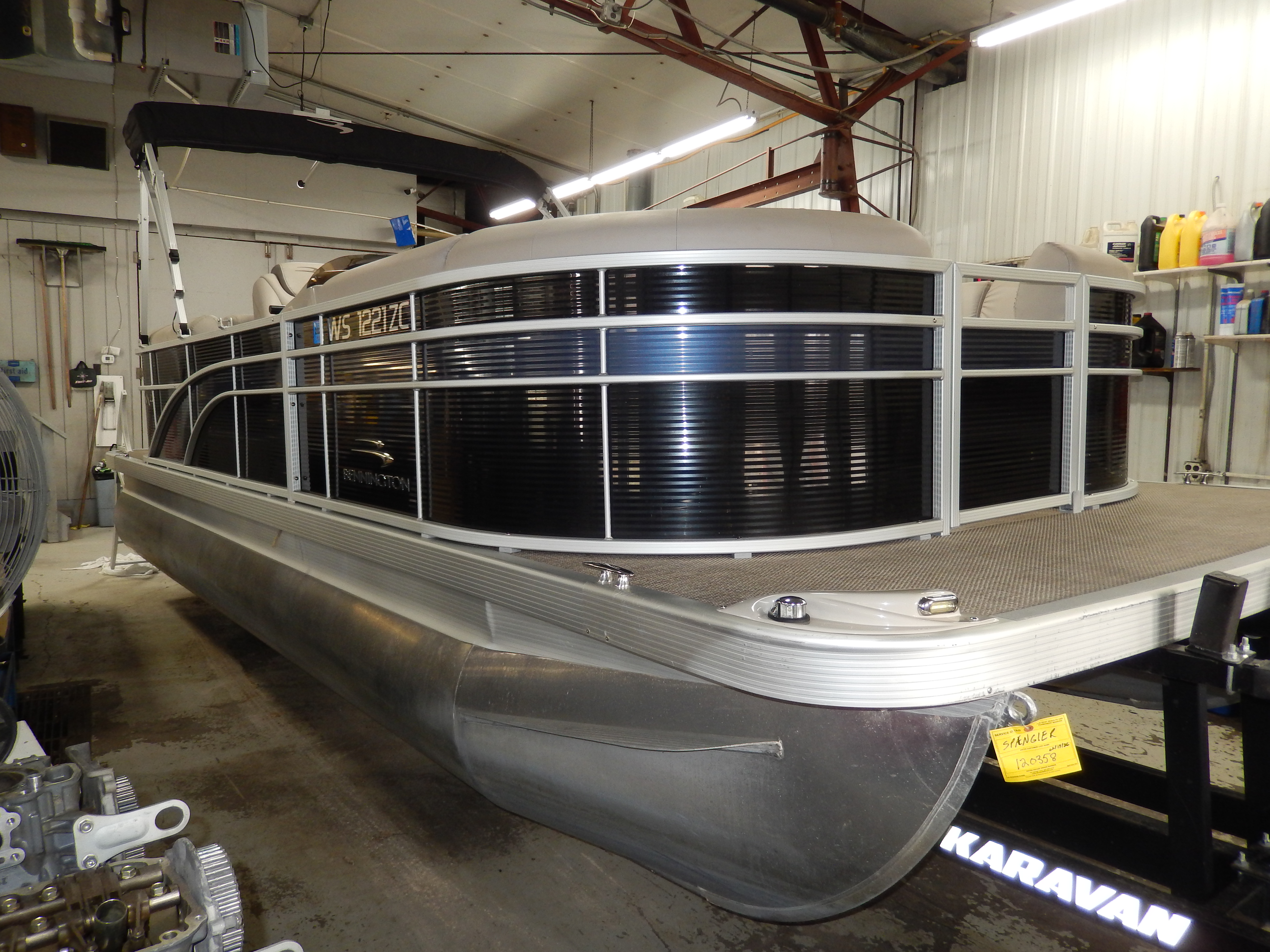 Image of 2019 BENNINGTON SX22 W/ YAMAHA F115