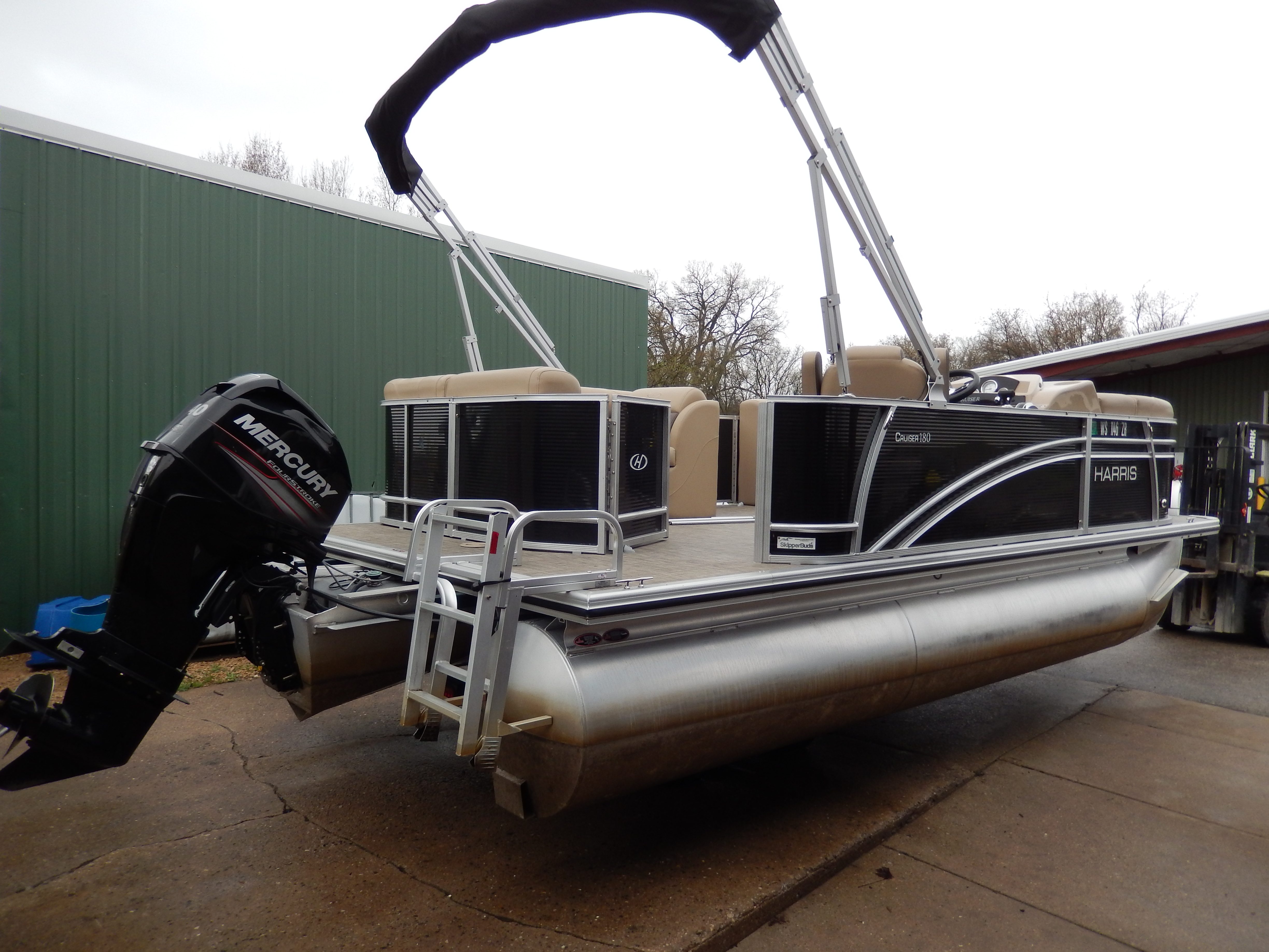 Image of 2018 HARRIS CRUISER 180 W/ MERCURY 40ELPT AND TRITON SCISSOR TRAILER