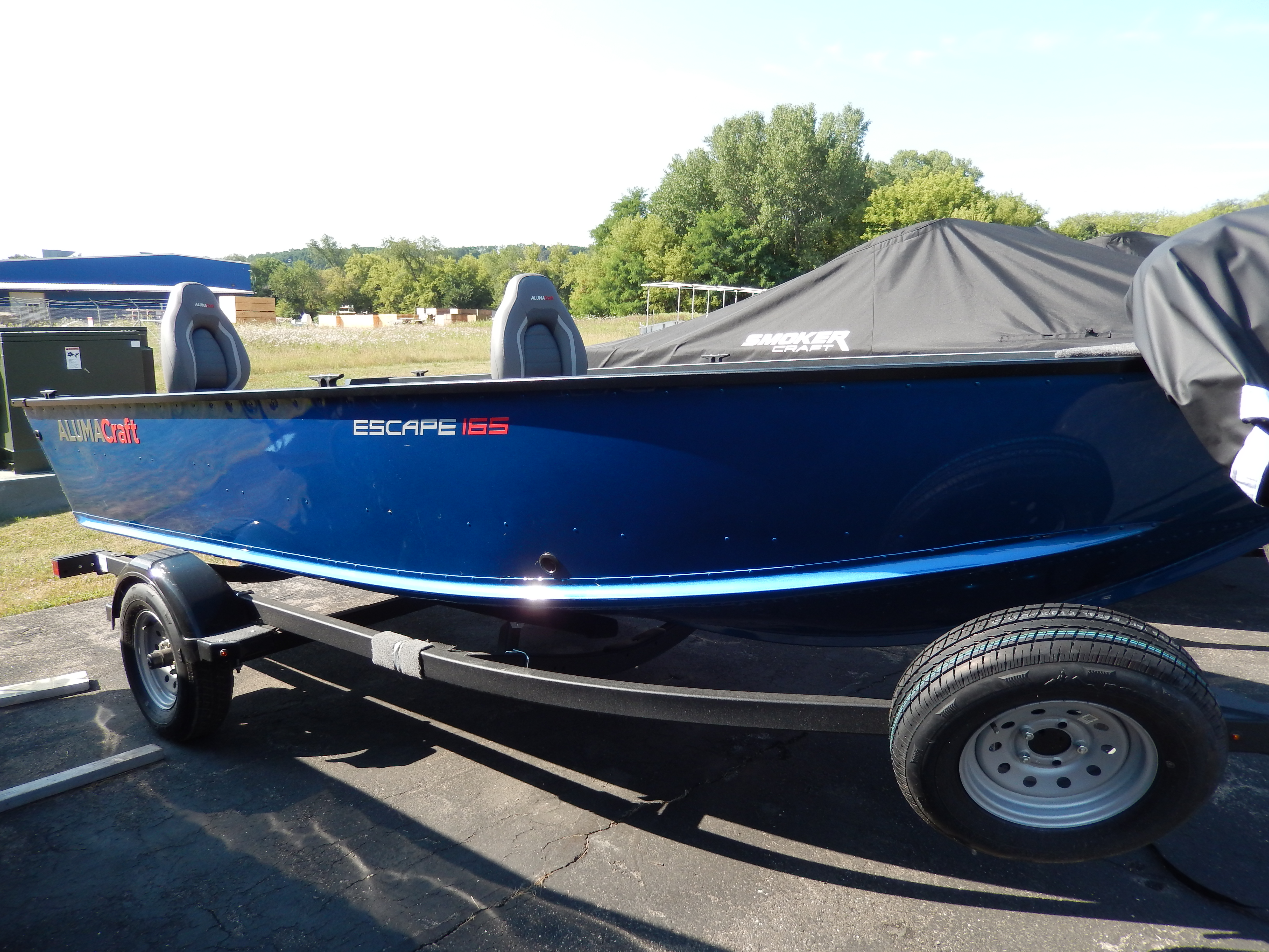 Image of 2026 ALUMACRAFT ESCAPE 165 TILLER W/ YAMAHA F40LA