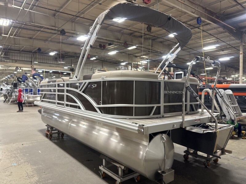 Image of 2026 BENNINGTON 21SSR W/ YAMAHA F115LB2